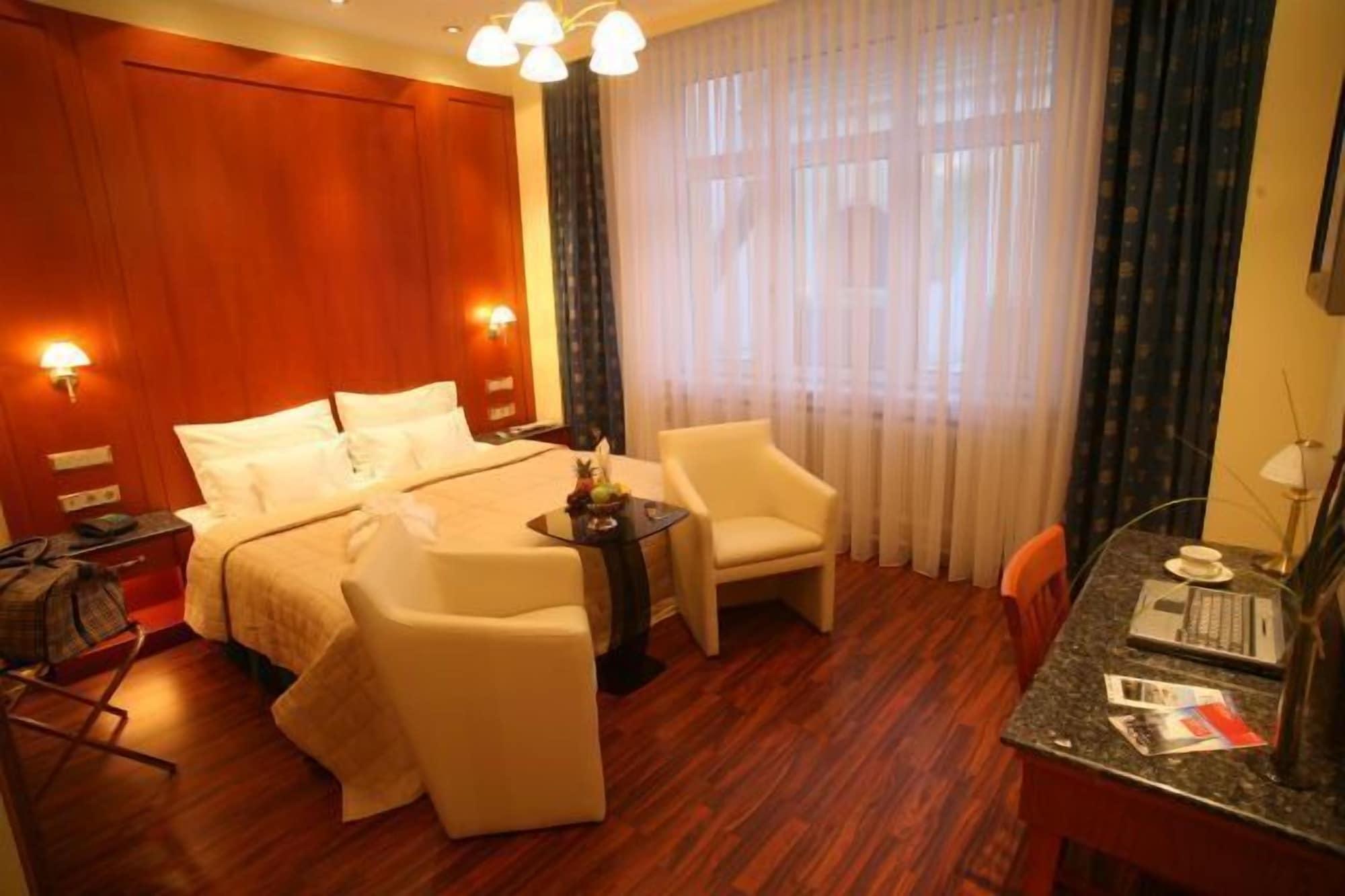 Hotel Corvinus Wenen Buitenkant foto