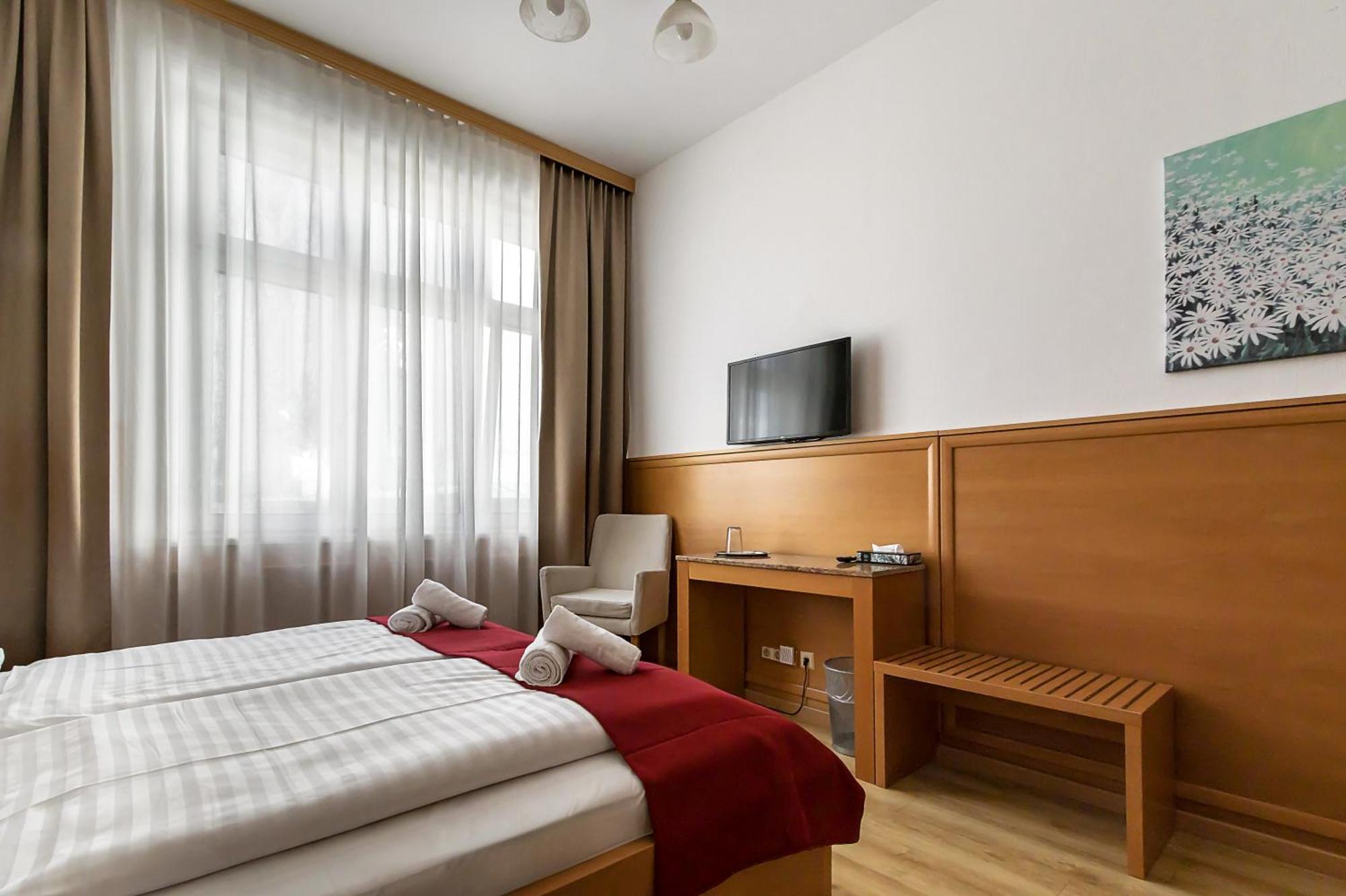 Hotel Corvinus Wenen Buitenkant foto