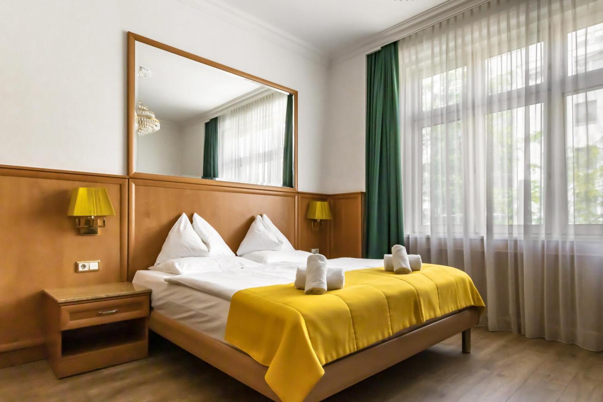 Hotel Corvinus Wenen Buitenkant foto